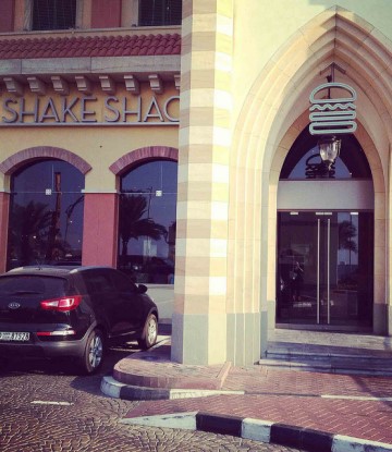 Exterior of Shake Shake in Dubai, Mercato Mall
