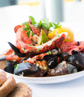 Image of a bowl of prepared fresh seafood 